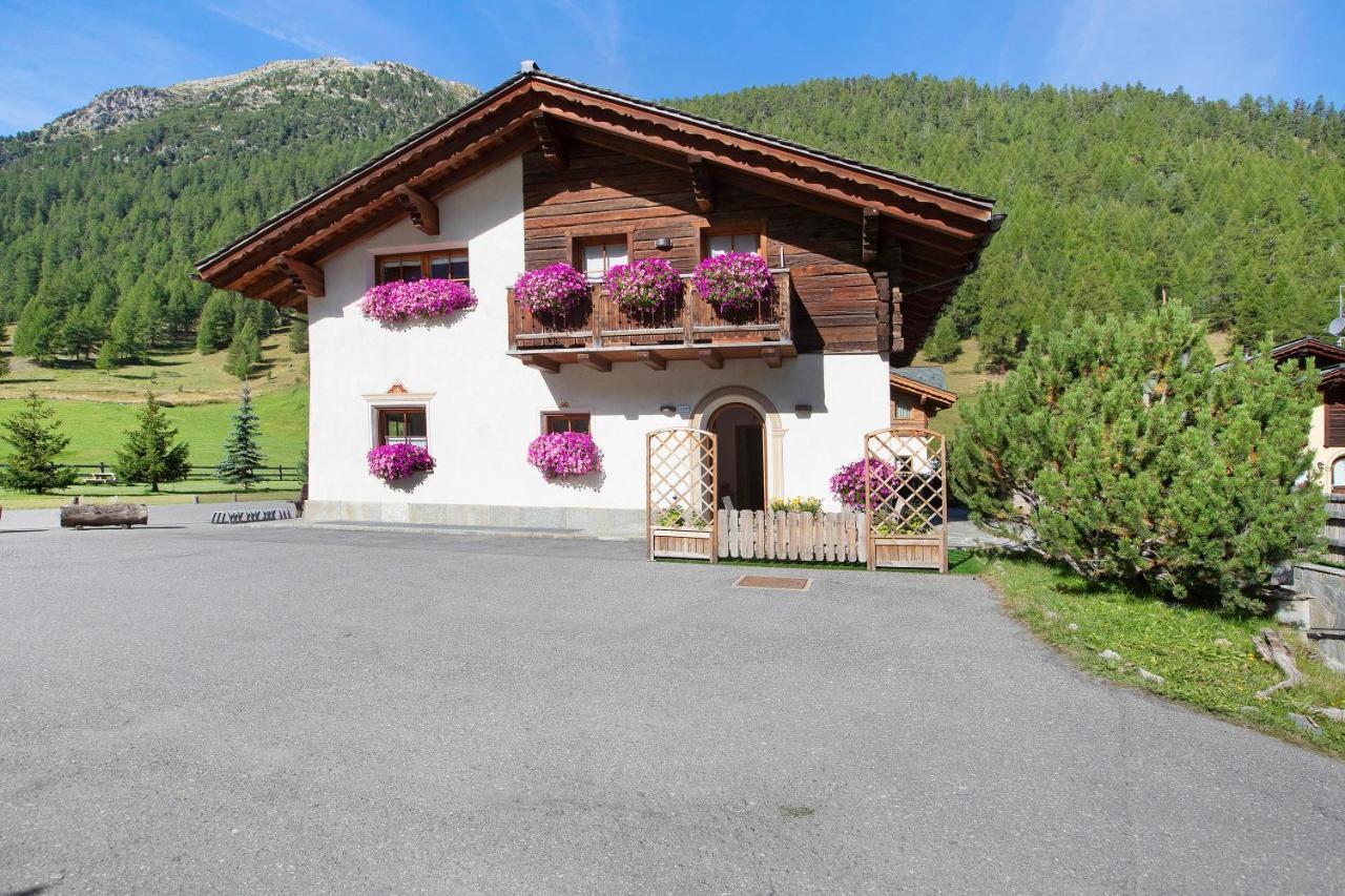 Stella Alpina Camping Stella Alpina Livigno Bagian luar foto